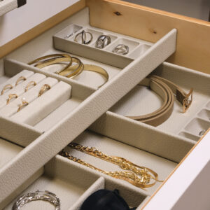 Contour Top Tray