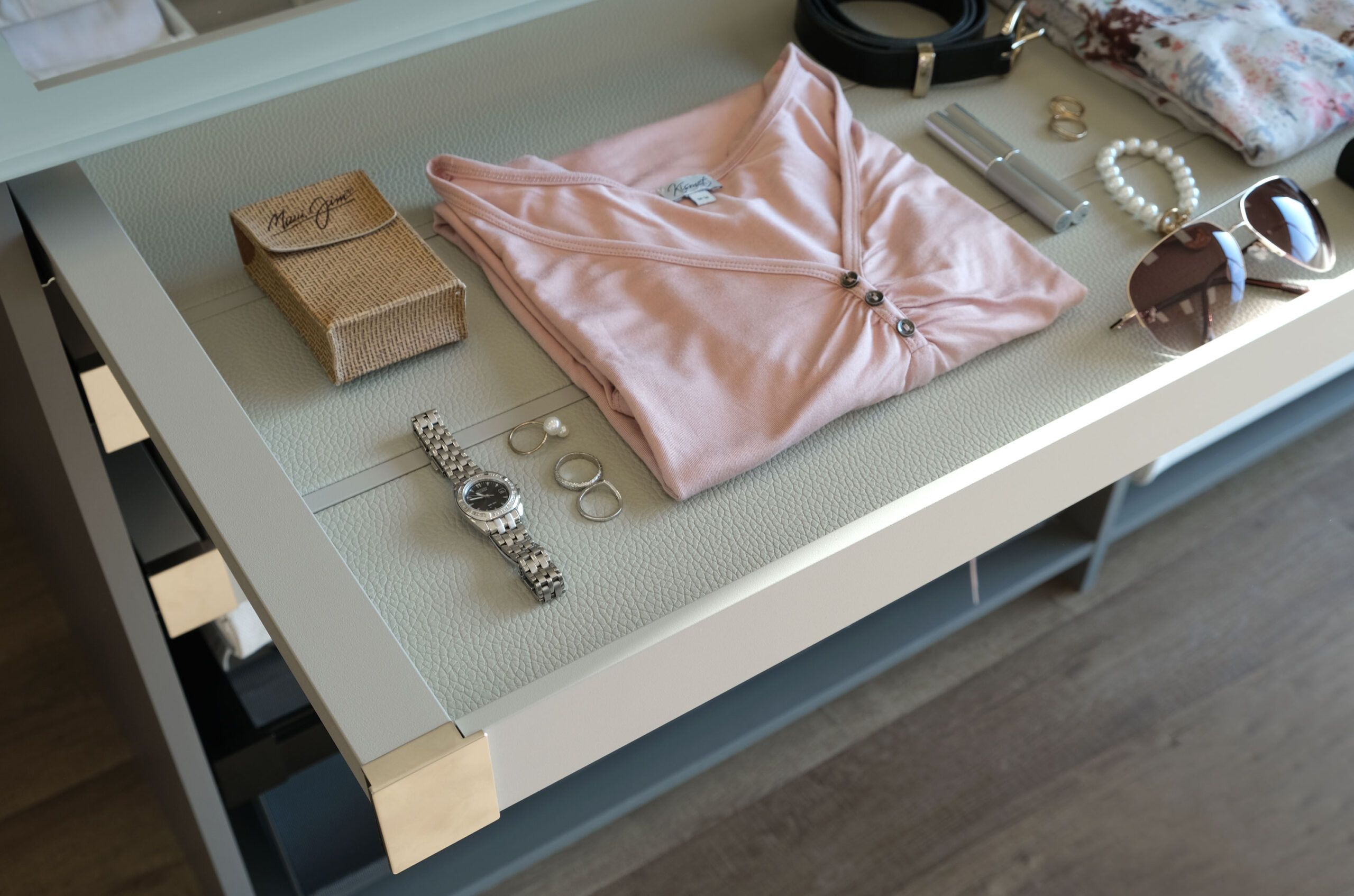Curate - Shelf Drawer