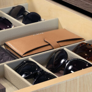 Contour Sunglasses Holder